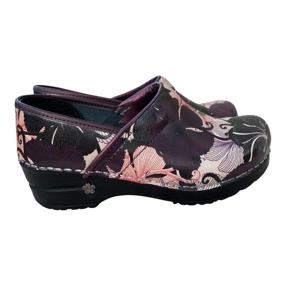 Sanita Patent Leather Clogs EU 35, US 4 Floral Purple White Black Slip On - Picture 10 of 16